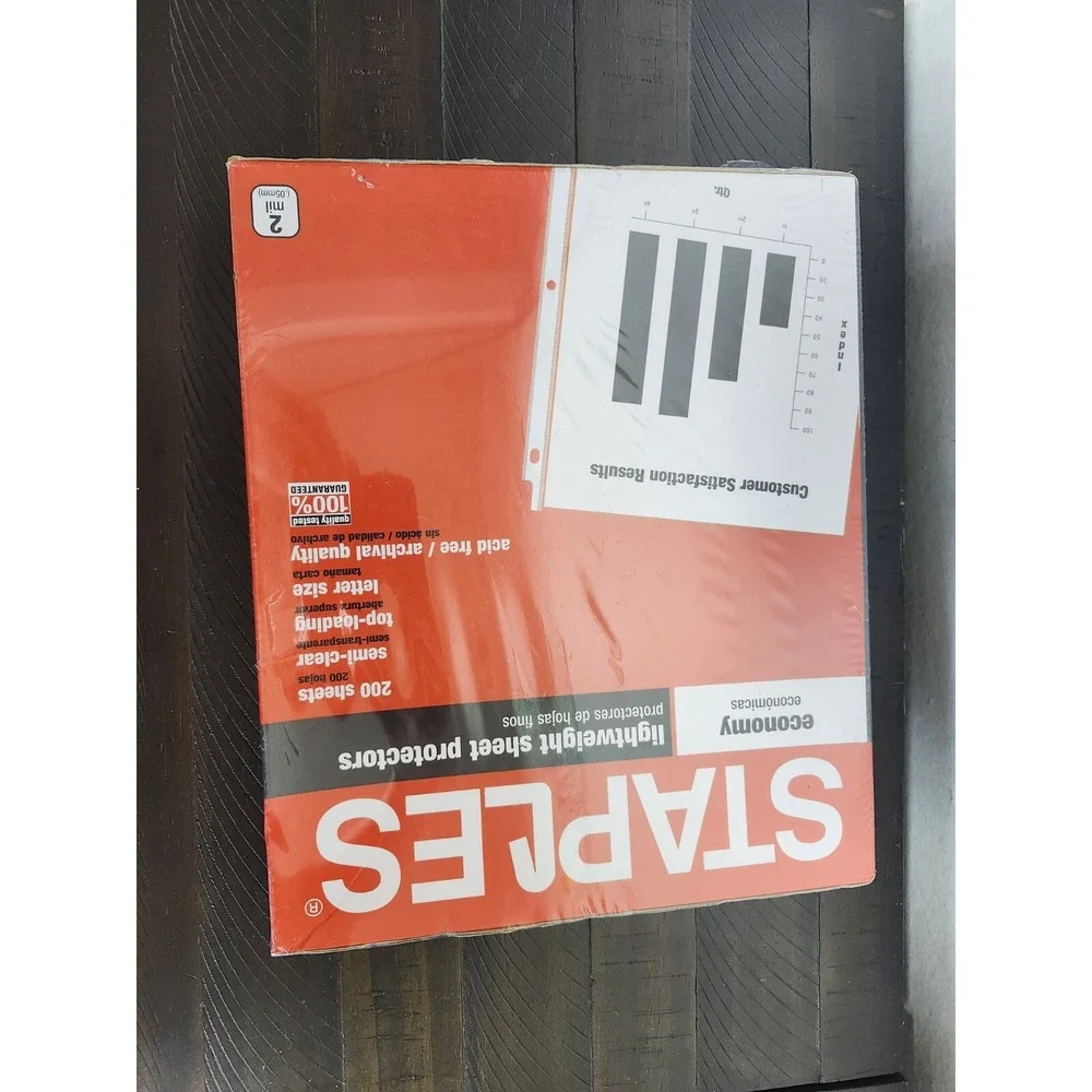 STAPLES‎ LIGHT WEIGHT SHEET PROTECTORS 200 Sheets